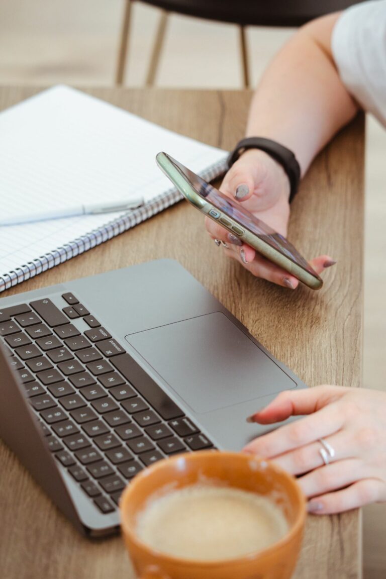 Consume Less, Create More: Screen Time Tips for Entrepreneurs